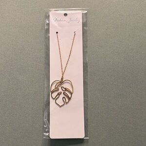 Gold Leaf Pendant Necklace